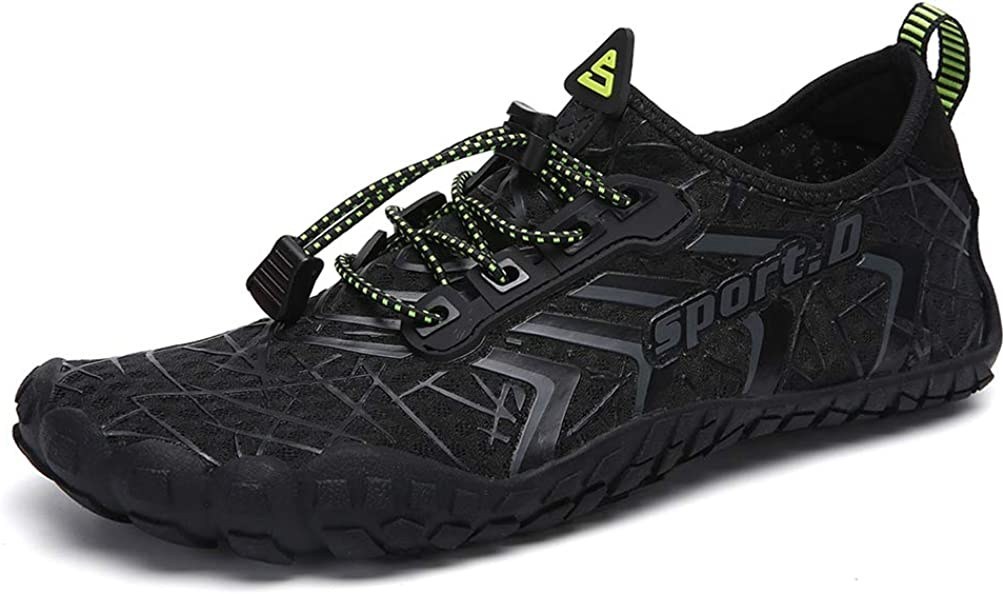 Black 2024 aqua shoes