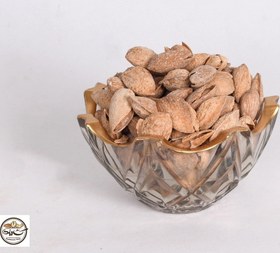 تصویر بادام منقا خام پوست کاغذی ۱ کیلوگرم 