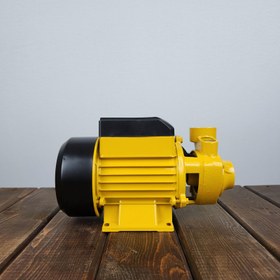 تصویر پمپ آب اینتیمکس مدل QB60 نیم اسب تمام مس 