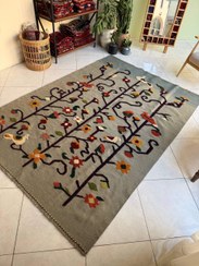 تصویر گلیم ابعاد ۱۸۷ در ۲۵۷ 