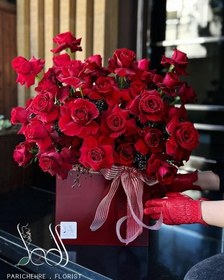 تصویر دسته گل شیک ولنتاین 