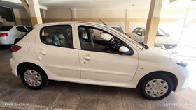 تصویر پژو 207 مدل 1403 ا دنده ای نیمه فول - ESP دنده ای نیمه فول - ESP