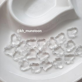 تصویر قلب شیشه ای 