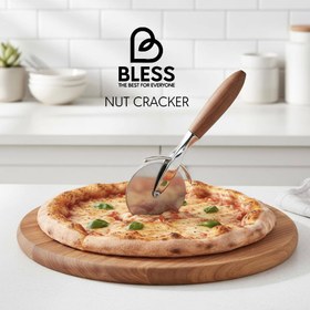تصویر کاتر پیتزا بر BLESS دسته چوبی 