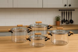 تصویر قابلمه پیرکس دسته چوبی پاپا 