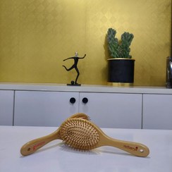 تصویر برس مو چوبی اصلی با کیفیت فوق العاده 