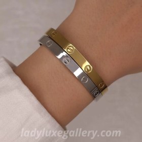 تصویر دستبند النگویی کارتیه طرح لاو 