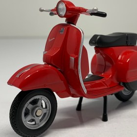 تصویر موتور وسپا - قرمز Vespa PX