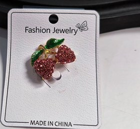 تصویر سنجاق سینه مدل گیلاس 