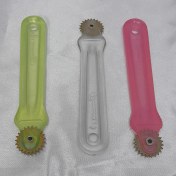 تصویر رولت خیاطی پلاستیکی 