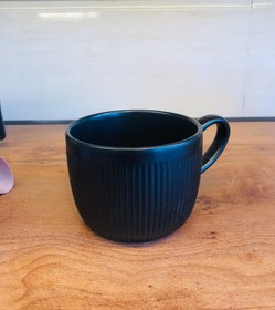 تصویر ماگ ساده مشکی 