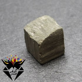 تصویر سنگ راف طبیعی حدید کد ST_1166 