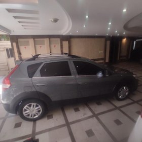 تصویر دانگ فنگ H30 cross مدل 1398 ا اتوماتیک اتوماتیک