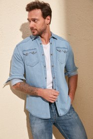تصویر پیراهن مردانه لایکرا نواری جیبدار کلفت جین آبی متناسب برند TRENDYOL MAN کد 1620889896 
