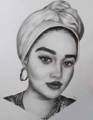 تصویر سفارش نقاشی سیاه قلم چهره(سایز A3 و قاب شیشه) 