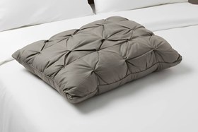 تصویر بالش Poffy 