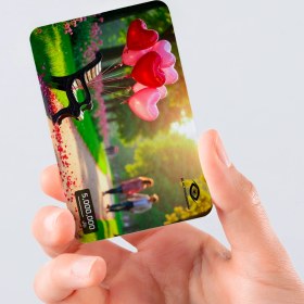 تصویر کارت هدیه تولد با طرح صندلی خانگی 