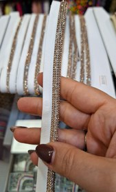 تصویر مغزی سوارسکی - مشکی با پایه مشکی 