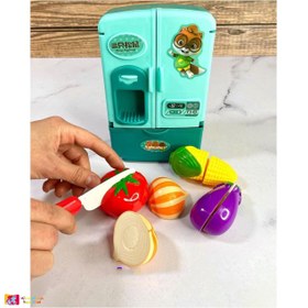 تصویر اسباب بازی میوه برشی همراه یخچال 