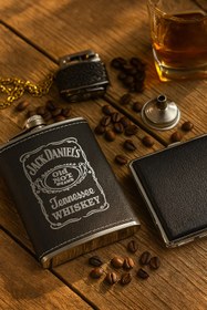 تصویر قمقمه جیبی چرم مدل vip 