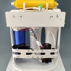 تصویر دستگاه تصفیه آب ۸ مرحله‌ای چلنگر فول ویتنام با فیلتر قلیایی و ممبران ۷۵ گالن 