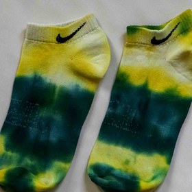 تصویر جوراب نایک آبرنگی مچی زرد-سبز Yellow & Green Tiedye Socks