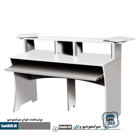 تصویر میز استودیو واران 