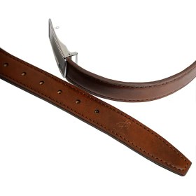 تصویر کمربند چرمی مرسدس 