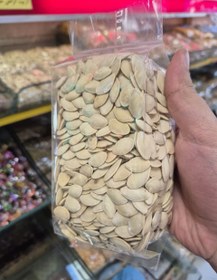 تصویر تخمه کدو سنتی پخت 