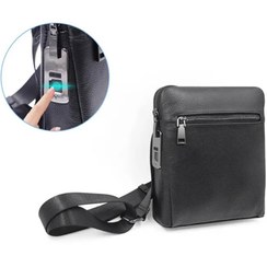 تصویر کیف دوشی چرمی مردانه گرین لاین مدل GNBRNFBGBK با اثر انگشت 