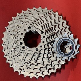 تصویر خودرو 10 سرعته شیمانو shimano HG50 10 speed cassette