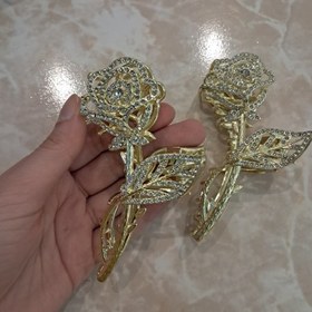 تصویر کلیپس مجلسی نگین دار رنگ‌ثابت 