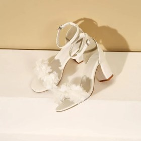 تصویر دمپایی حمام 