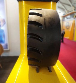 تصویر لاستیک گودیر سایز 35/65R33 L5 