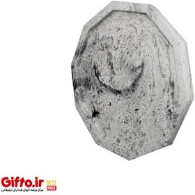 تصویر زیر گلدانی سنگی چند ضلعی 