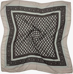 تصویر فروشگاه روسری حسینی