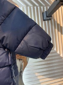 تصویر کاپشن سورمه ای 