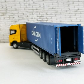 تصویر تریلی اسکانیا با کانتینر 