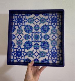 تصویر سینی پذیرایی رزینی طرح سنتی 