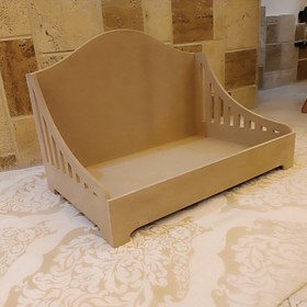 تصویر تخت مبلی چوبی خام و بدون رنگ مناسب سیسمونی نوزاد و عکاسی رنگاچوب 