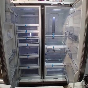 تصویر یخچال فریزر دو قلو تکنوسان مدل AK-655-RTE آبسردکن دار استیل TechnoSan double-door refrigerator-freezer model AK-655-RTE stainless steel.