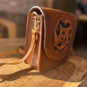 تصویر کیف چرمی قلم زنی 