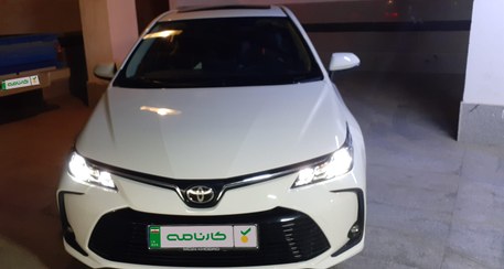 تصویر تویوتا کرولا ۱۴۰۲ اتوماتیک ظرفیت ۱۲۰۰ سی سی 