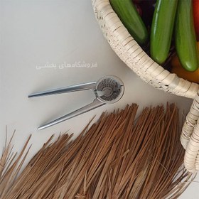 تصویر گردو شکن فلزی عروس 