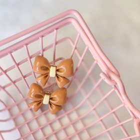 تصویر گلسرپاپیونی‌کیوت - شکلاتی 