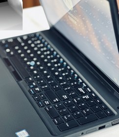 تصویر لپ تاپ دل Latitude 5580 پردازنده i5 ظرفیت ۲۵۶ گیگابایت SSD حافظه ۸ گیگابایت 