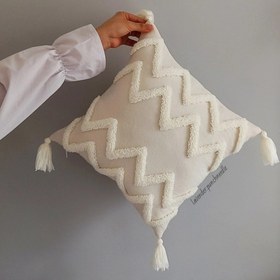 تصویر کوسن پانچدوزی Cushion