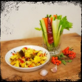 تصویر ترشی هفت بیجار یک کیلو 