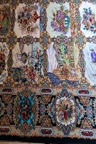 تصویر فرش دستبافت ابریشم تبریز؛ شاهکاری از هنر و اصالت ایرانی Tabriz Handmade Silk Carpet; A Masterpiece of Iranian Art and Authenticity