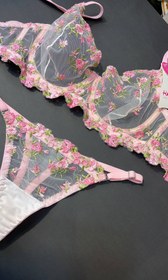 تصویر شورت و سوتین 